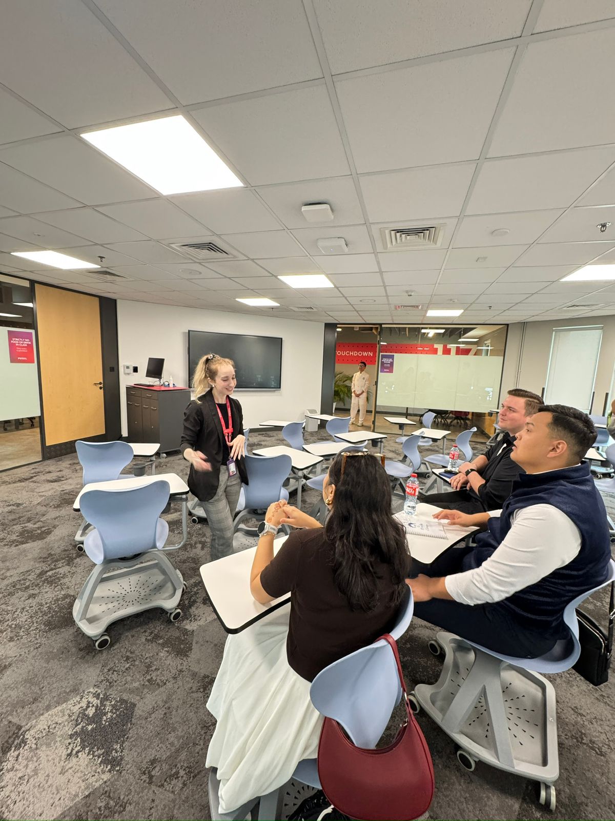 Групповое фото участников